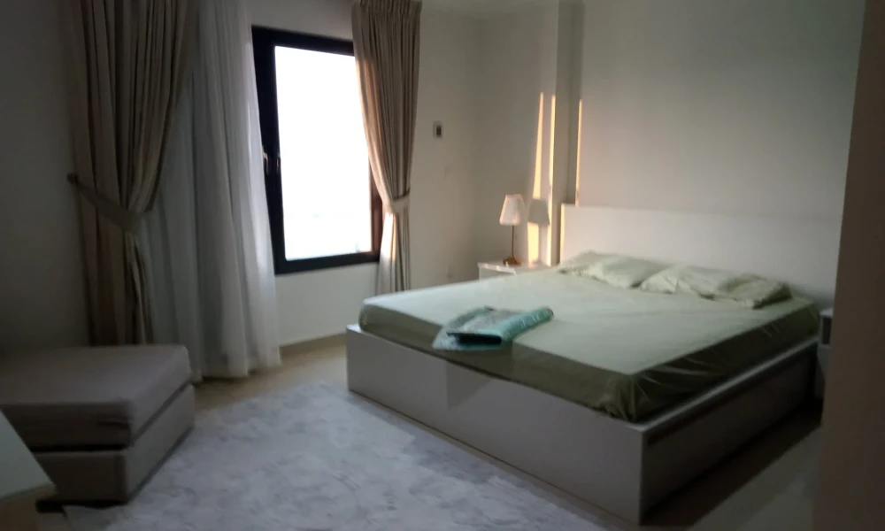 FULLY FURNISHED 2BR | MARINA VIEW | BIG BALCONY - Image 4