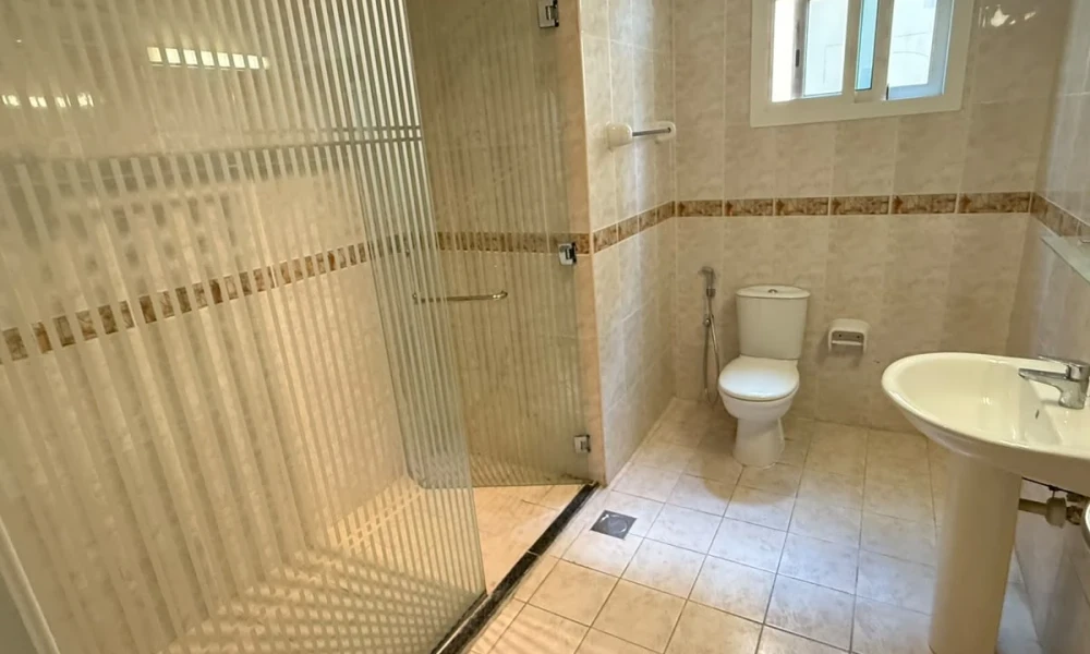FURNISHED 1BR APT W/ PARKING | BILLS INCLUDED - Image 7