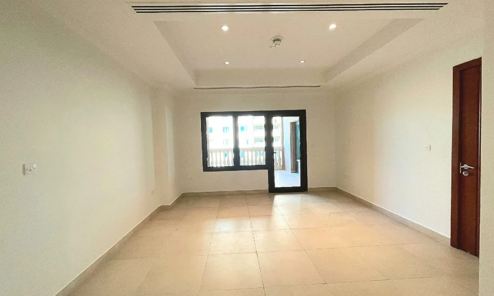MODERN 1BR + OFFICE |MARINA VIEWS | BALCONY - Image 6