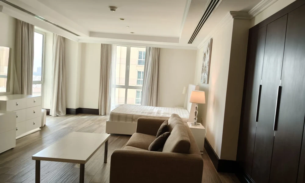 COZY FURNISHED STUDIO APARTMENT IN THE PEARL  small 1