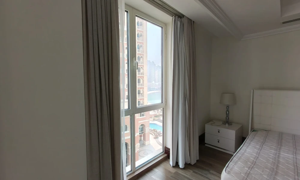 COZY FURNISHED STUDIO APARTMENT IN THE PEARL  - Image 4