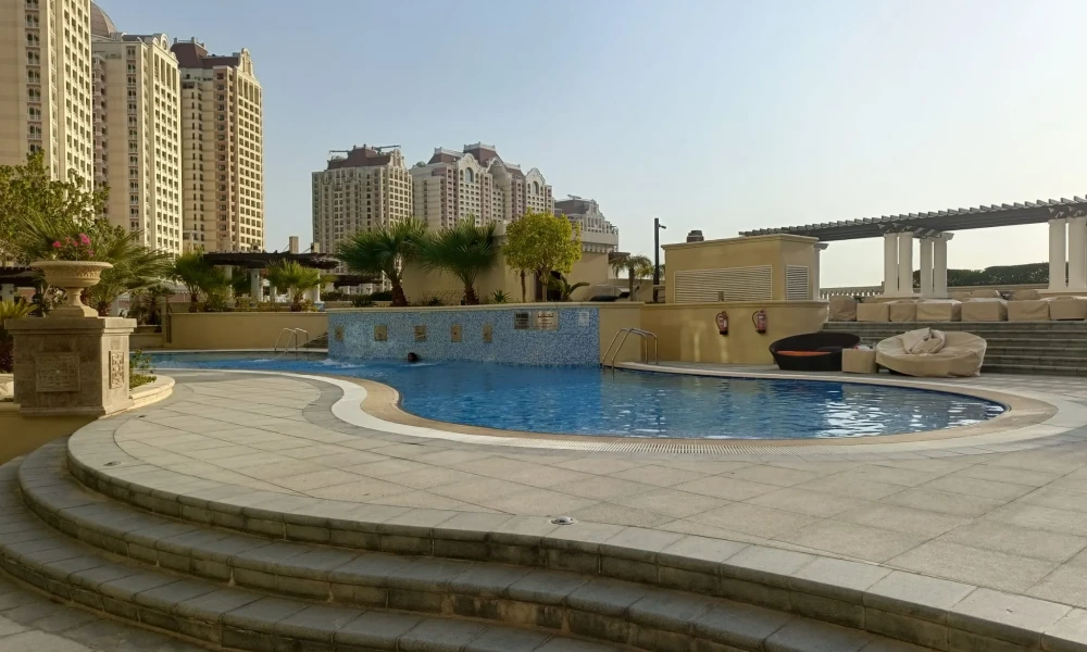 COZY FURNISHED STUDIO APARTMENT IN THE PEARL  - Image 10