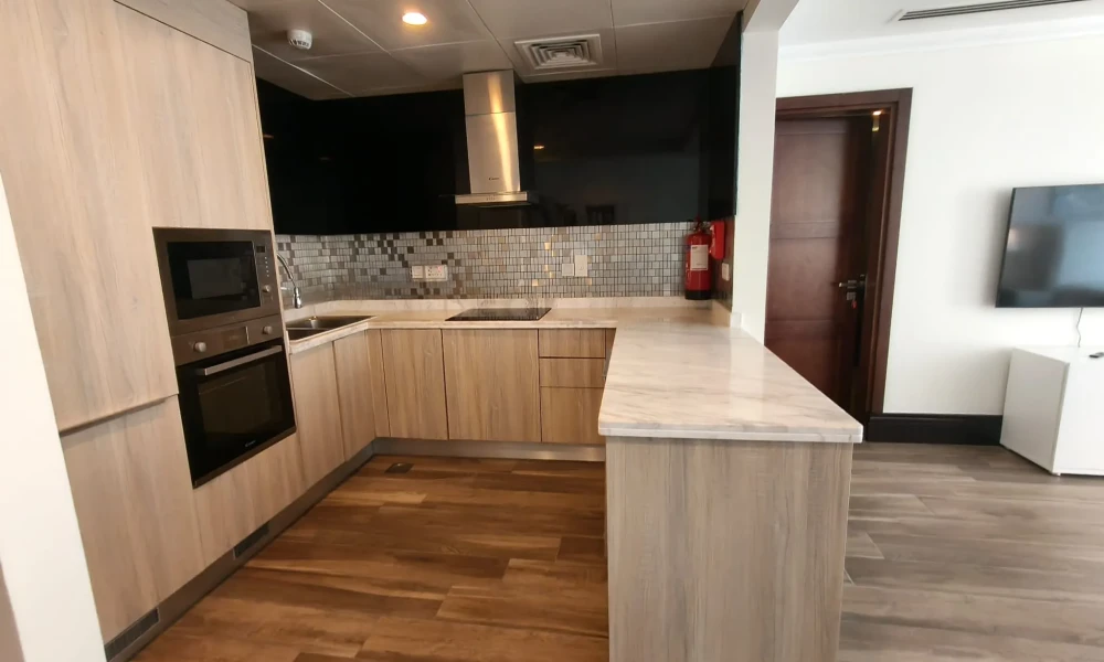 COZY FURNISHED STUDIO APARTMENT IN THE PEARL  - Image 5
