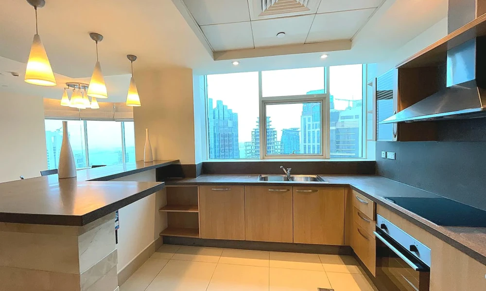 SEA VIEWS 3BR + MAIDROOM | INCLUDING BILLS - Image 7