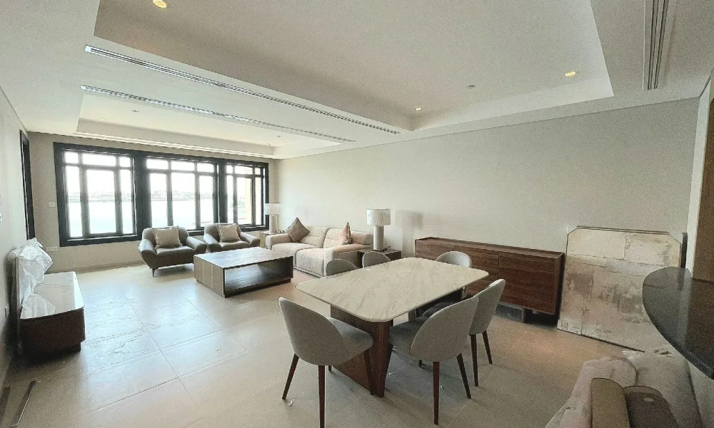 1 BR TOWNHOUSE | BALCONY SEA VIEW | W/ AMENITIES - Image 5