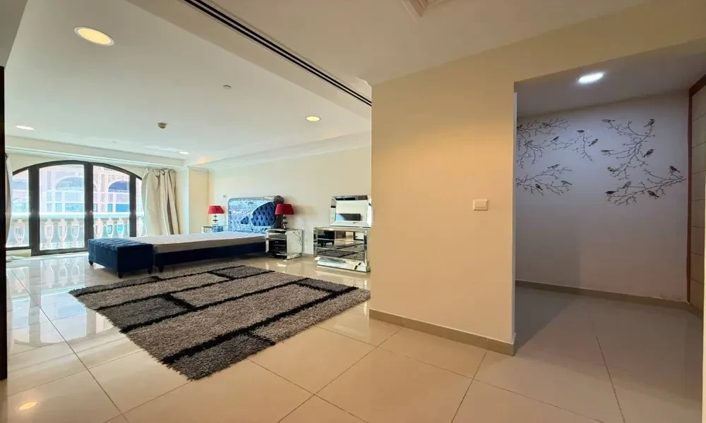 CHARMING 1 BR FULLY FURNISHED APARTMENT | PEARL small 3