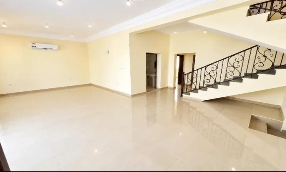 7BR VILLA | UNFURNISHED | SPACE FOR FAMILY LIVING