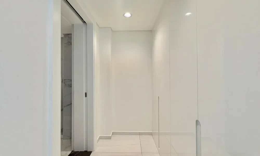 SEA VIEW 1BR SF | BALCONY + AMENITIES | GEWAN - Image 10