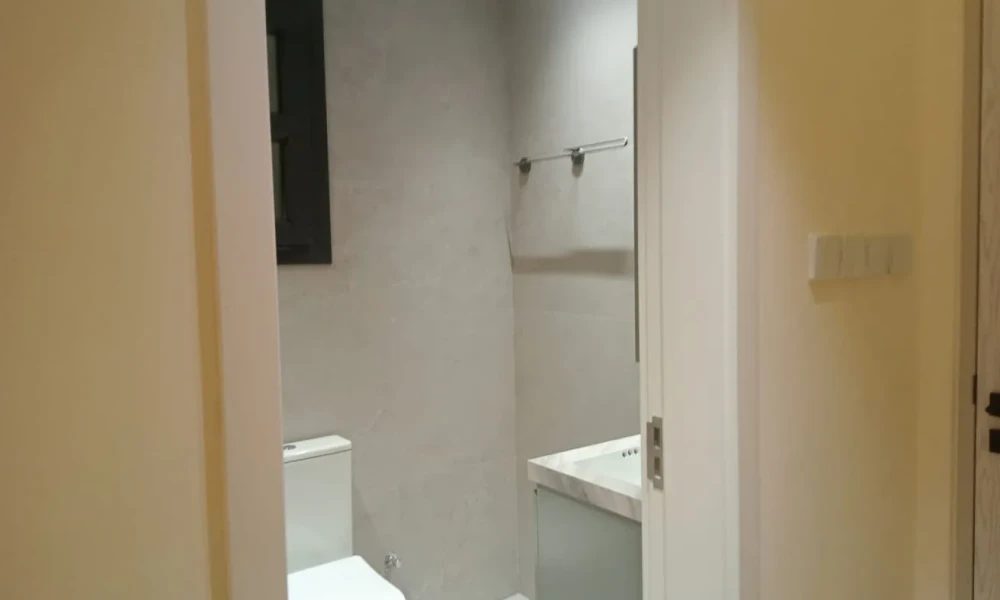 ELEGANT 2BR | FULLY FURNISHED | PARKING AREA - Image 8