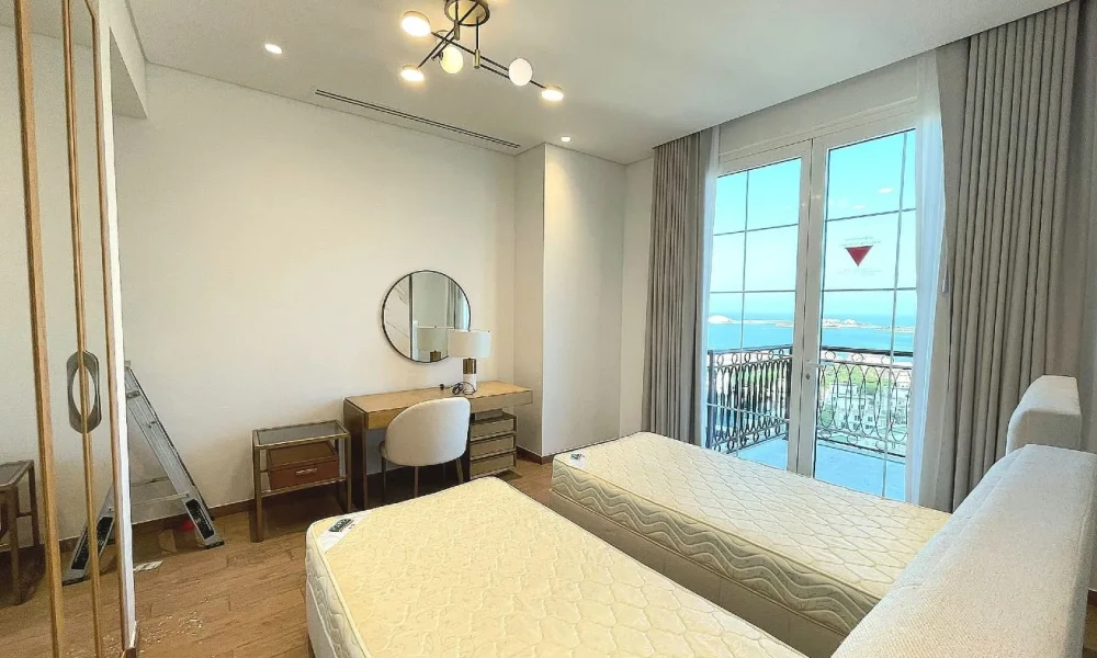 EXCLUSIVE 2BR FF | BILLS INCLUDED | AMENITIES small 3