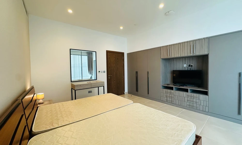 SPACIOUS 2 BR | FULLY FURNISHED | BILLS INCLUDED small 2