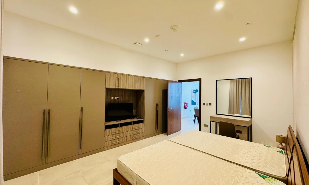 SPACIOUS 2 BR | FULLY FURNISHED | BILLS INCLUDED - Image 6