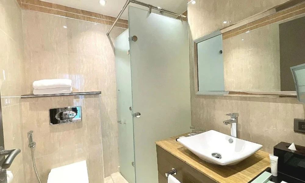 FULLY FURNISHED 2BR HOTEL APT | BILLS INCLUDED - Image 8