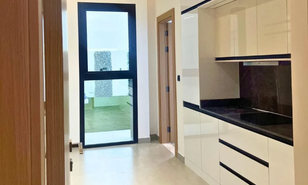 MODERN 5BR VILLA | OWN NOW | 6-YR PAYMENT PLAN - Image 9