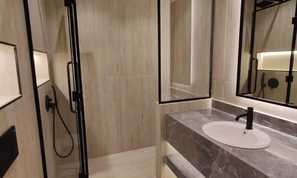 FULLY FURNISHED 2BHK APPARTEMENT  - Image 6