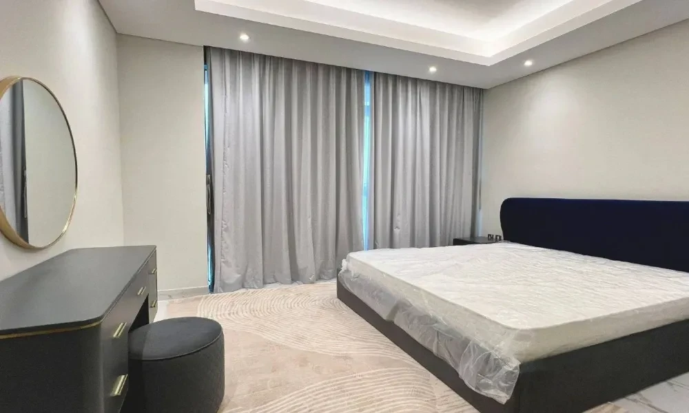 FOR SALE 2BHK IN MARINA W/ KIDS PLAY AREA & FACILITIES small 3