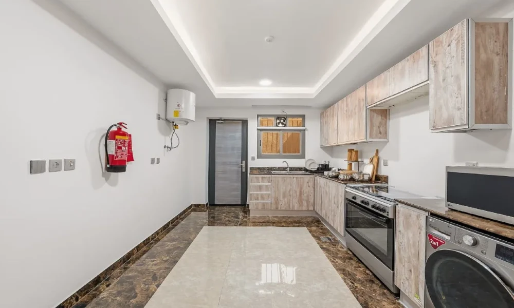 SPACIOUS 5BR VILLA FOR SALE | GREAT FAMILY HOME - Image 9
