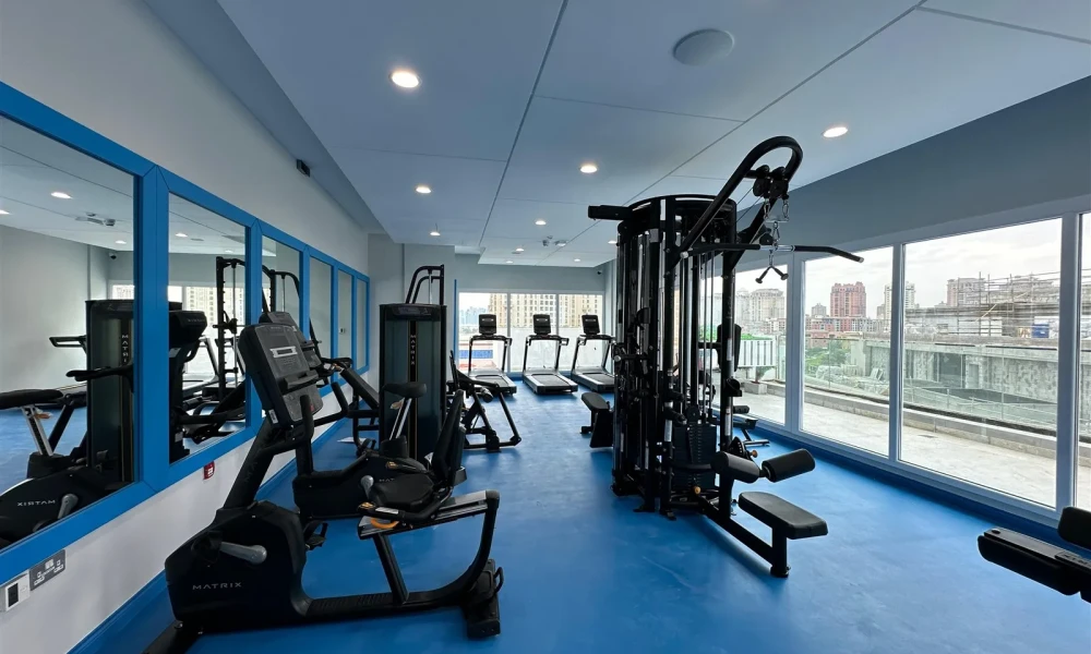 FURNISHED 2BR | BILLS INCLDED | POOL & GYM - Image 8