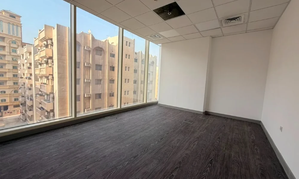 SEMI FITTED OFFICE | BILLS INCLUDED | RECEPTION small 3