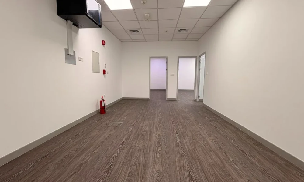 SEMI FITTED OFFICE | BILLS INCLUDED | RECEPTION - Image 5
