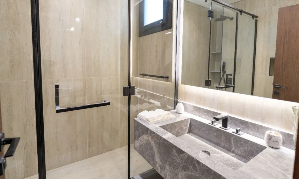 READY TO OCCUPY | 2BR + MAID'S ROOM | FOR SALE - Image 10