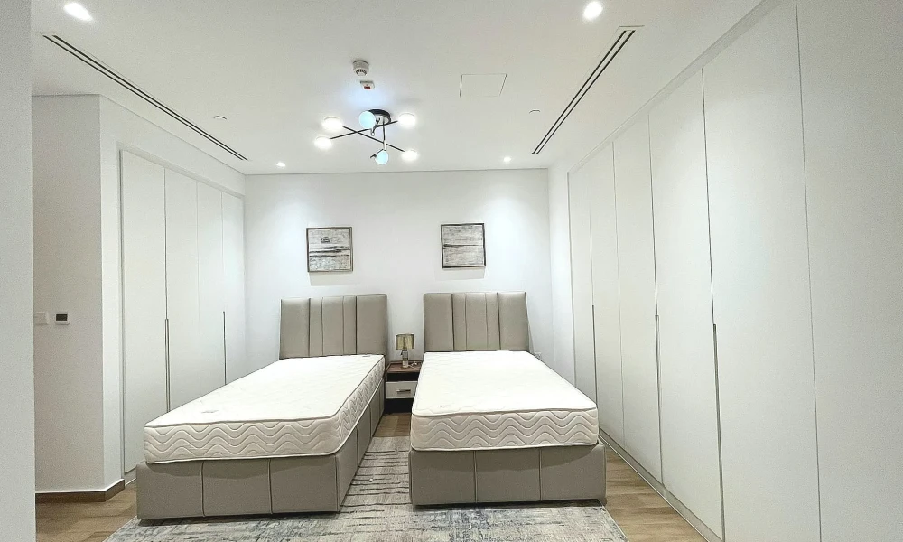 LUXURY 2BR | BILLS INCLUDED | FULLY FURNISHED small 3