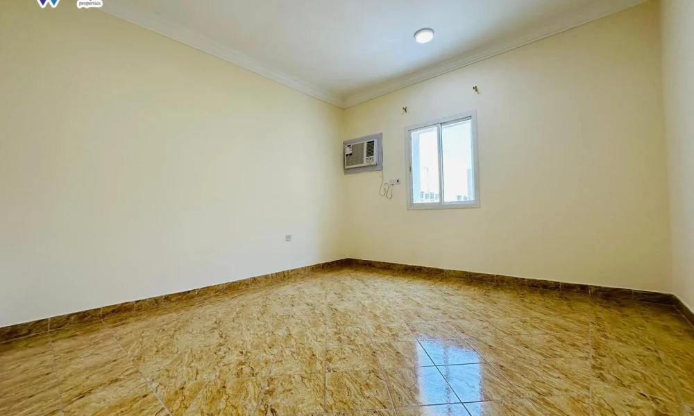 6 BR VILLA | UNFURNISHED | DEDICATED PARKING  small 1