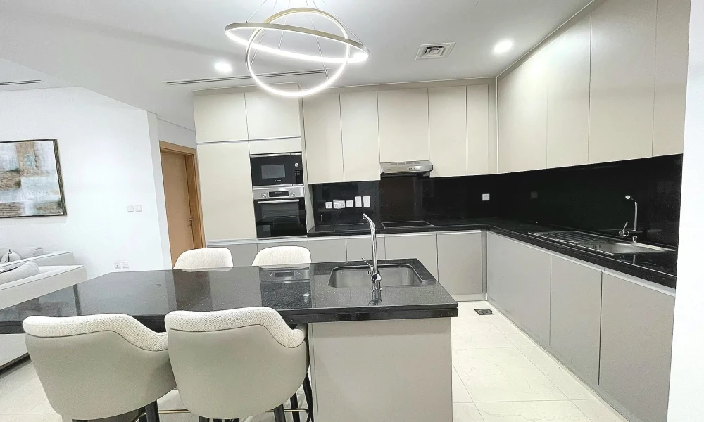 2 BR FULLY FURNISHED | BALCONY SEA VIEWS | AMENITIES - Image 6