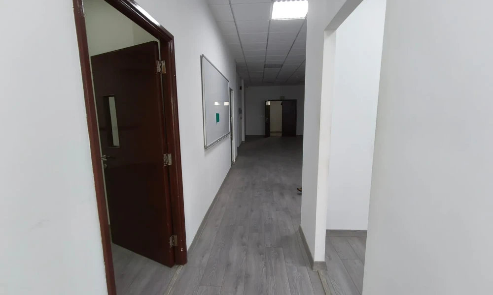 OFFICE FOR LEASE | EASY ACCESS | SALWA ROAD - Image 8