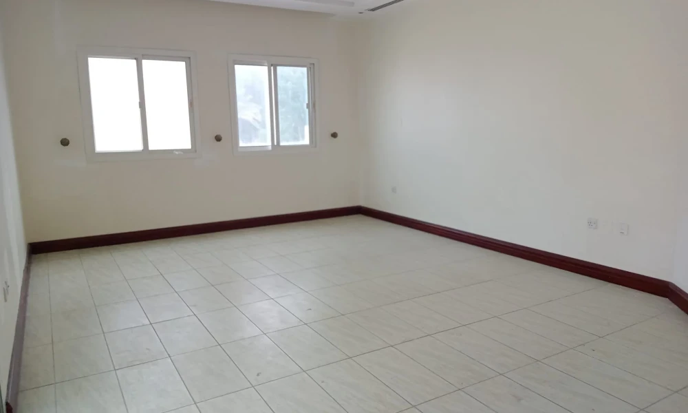 SPACIOUS UF 4BR VILLA | GREAT LOCATION | AMENITIES small 1