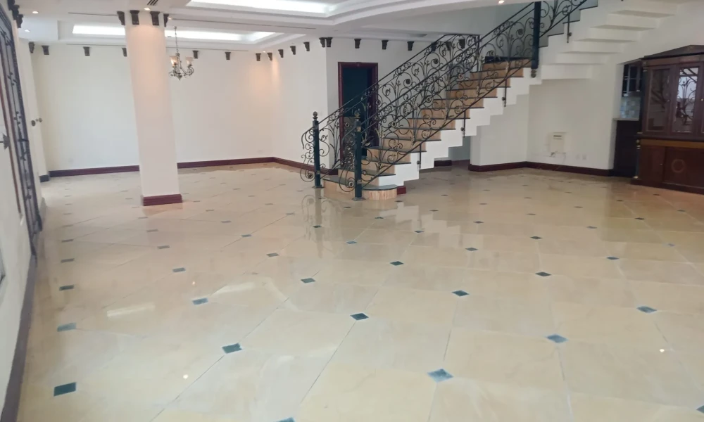 SPACIOUS UF 4BR VILLA | GREAT LOCATION | AMENITIES - Image 6