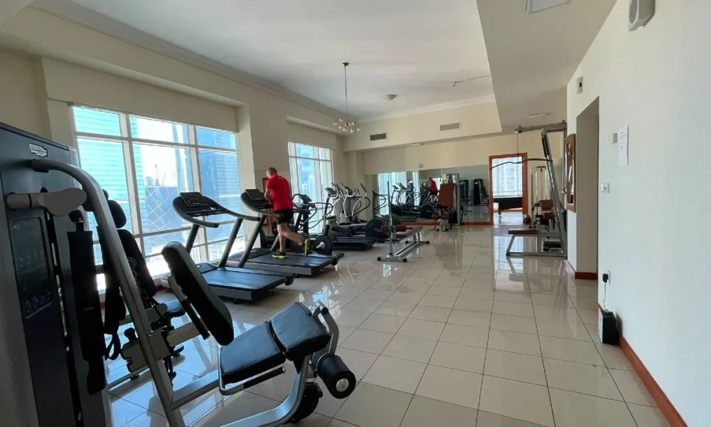 SPACIOUS 3BR APARTMENT WITH POOL IN WEST BAY - Image 9