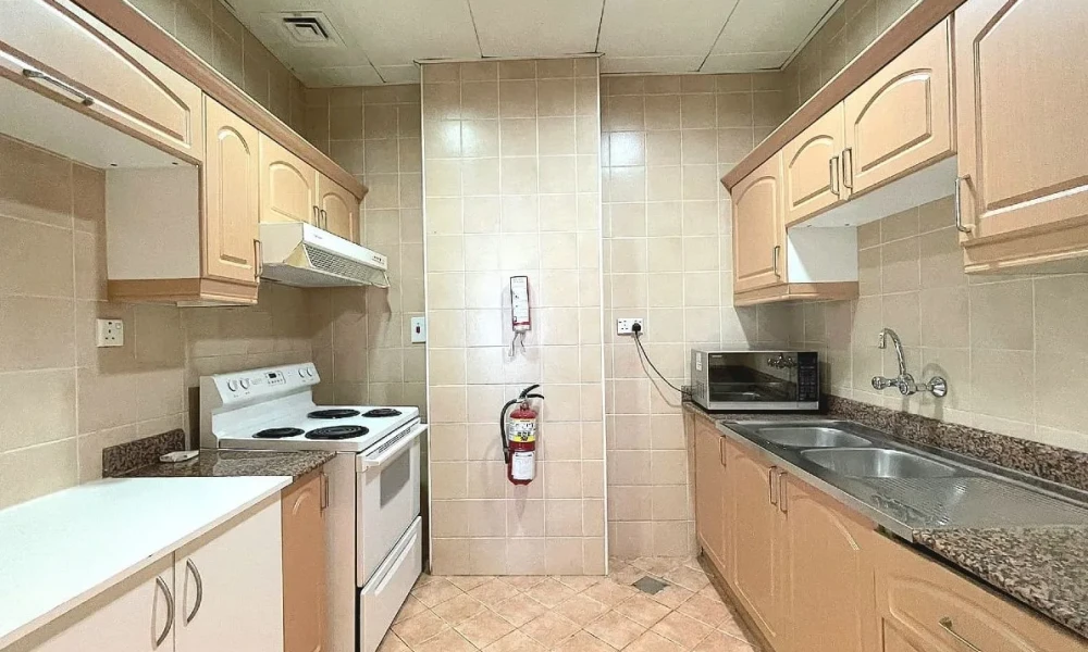 SPACIOUS 3BR APARTMENT WITH POOL IN WEST BAY - Image 6