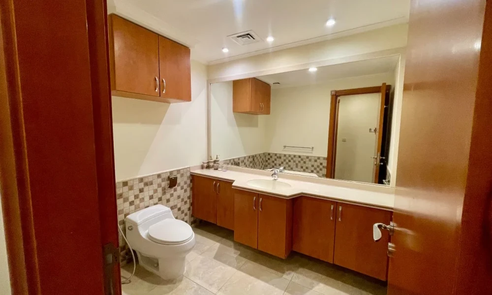 SALE 1 BR FURNISHED W/ AMENITIES AND BALCONY - Image 9