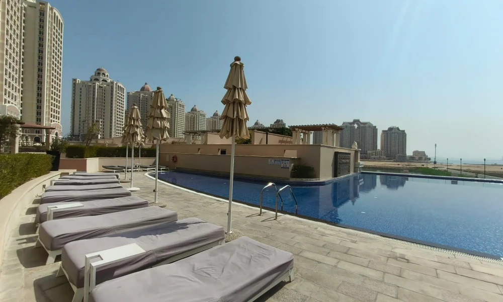3 BR DUPLEX WITH AMAZING VIEW | FULLY FURNISHED - Image 9