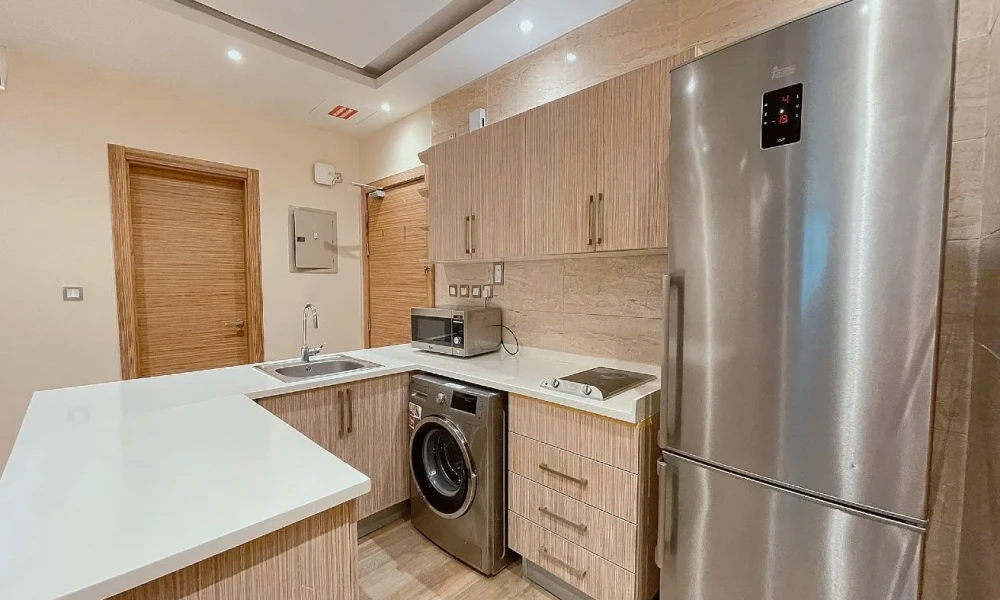 SPACIOUS 1BR | BILLS INCLUDED | POOL & GYM - Image 8