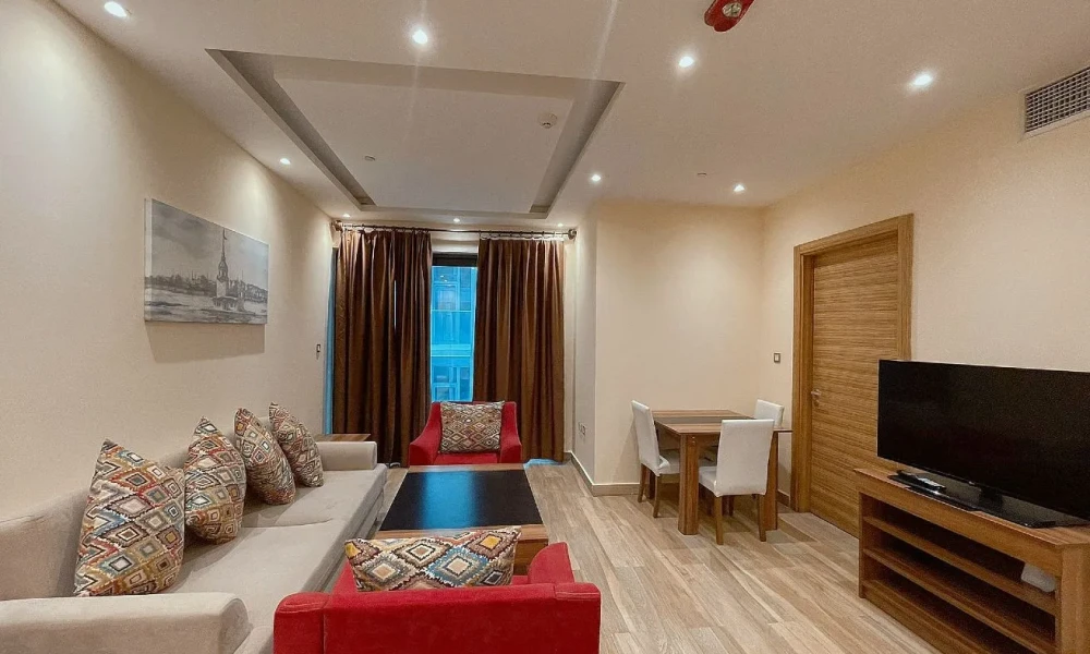 SPACIOUS 1BR | BILLS INCLUDED | POOL & GYM small 1