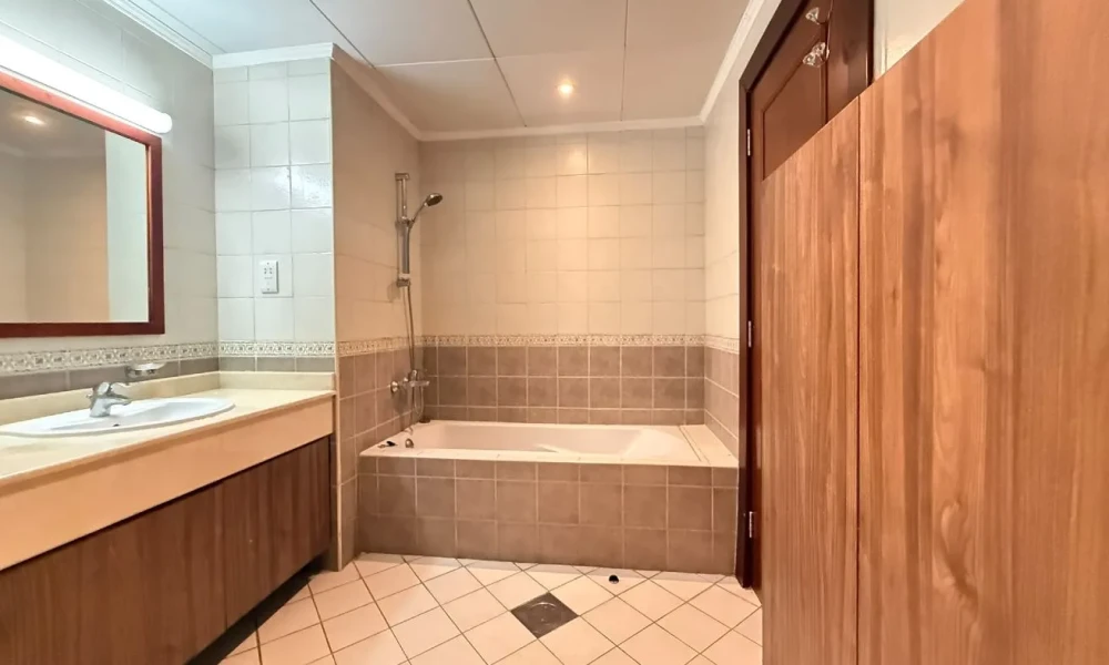 2 BR W/ HUGE BALCONY PLUS AMENITIES | SEA VIEW - Image 7