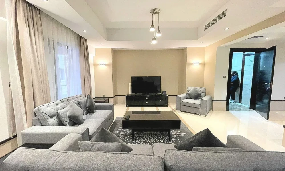 EXCLUSIVE FF 3BR | BILLS INCLUDED | AMENITIES