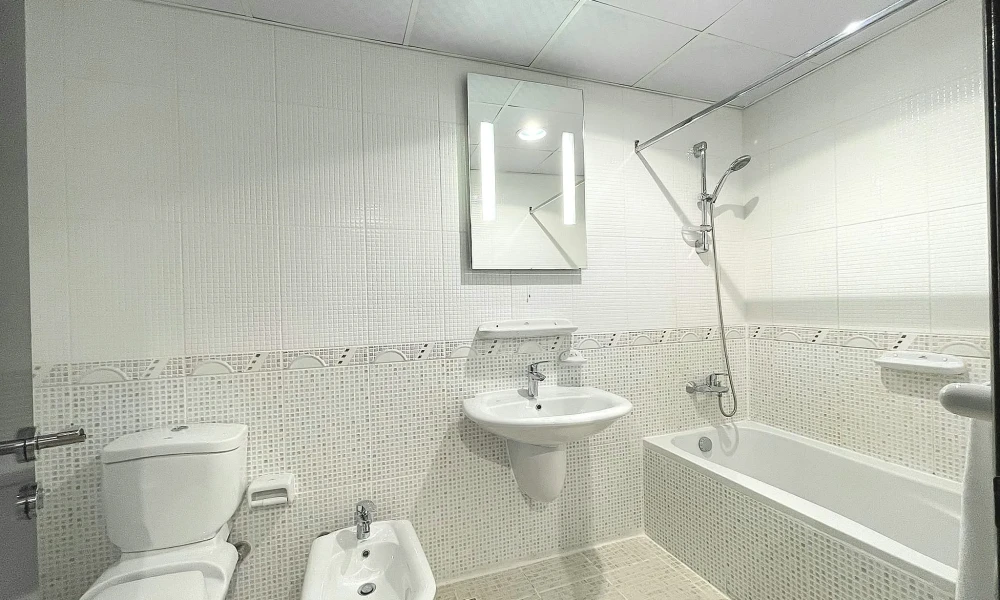 MODERN 3BR | FULLY FURNISHED | BALCONY - Image 6