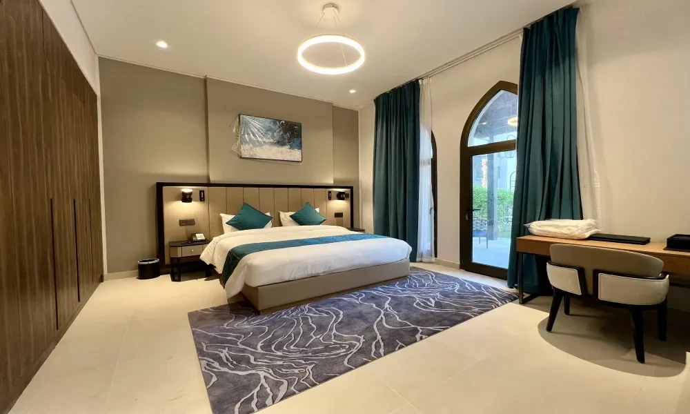 HIGH END 1BHK APARTMENT FOR RENT IN LA PLAGE | FF