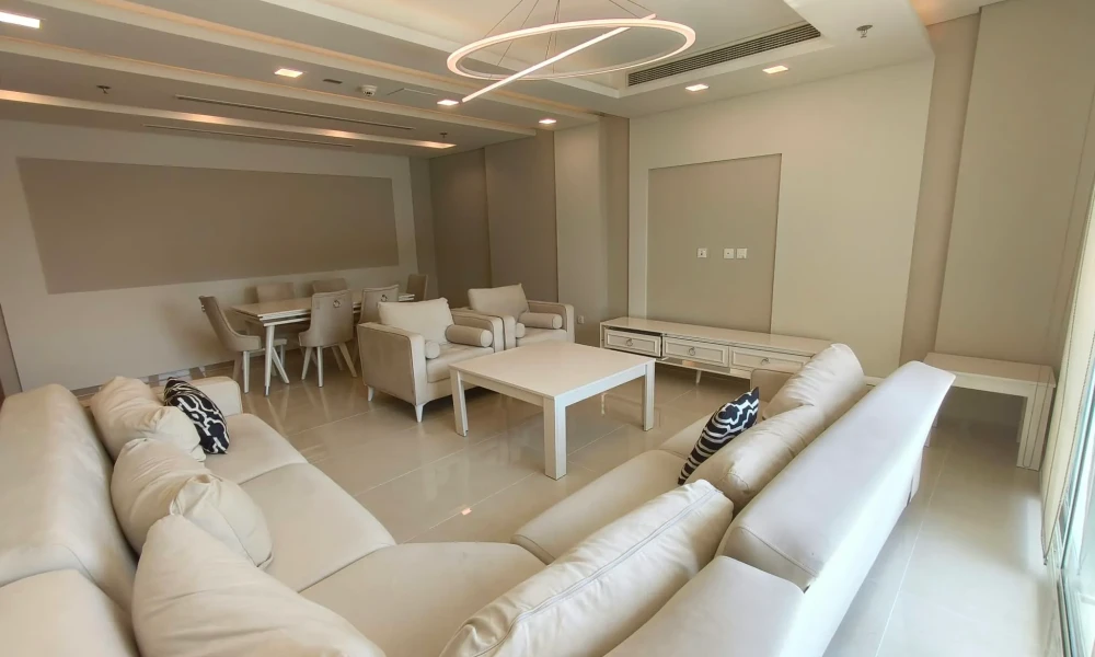 BRAND NEW 3 BEDROOM FF APT | GREAT LOCATION