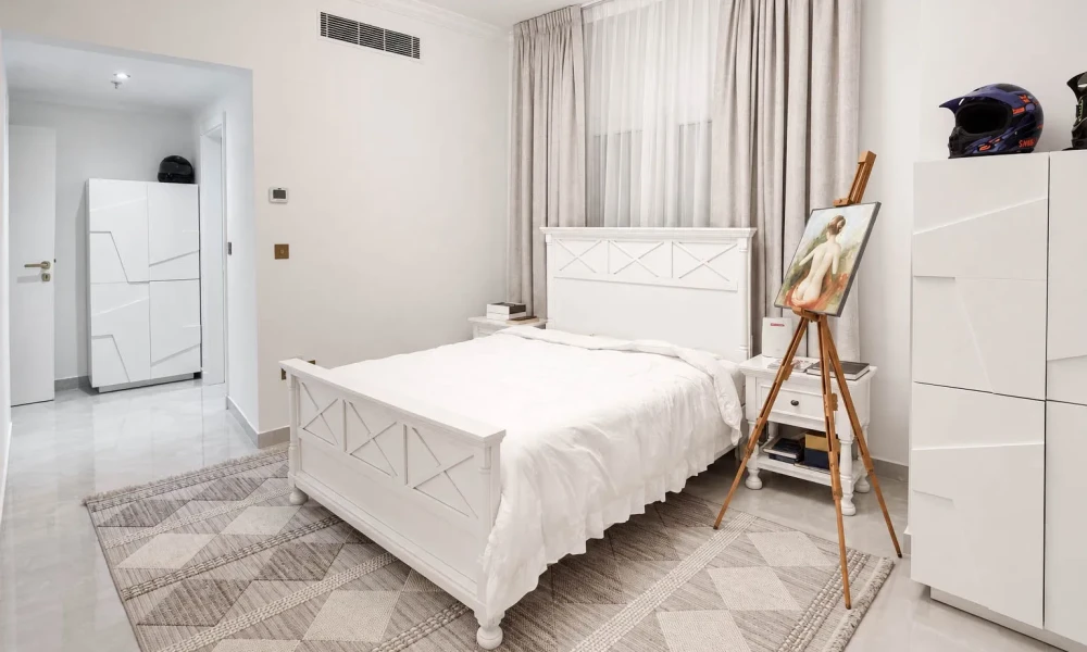 ELEGANT 3 BR | MARINA VIEW | FULLY FURNISHED - Image 4