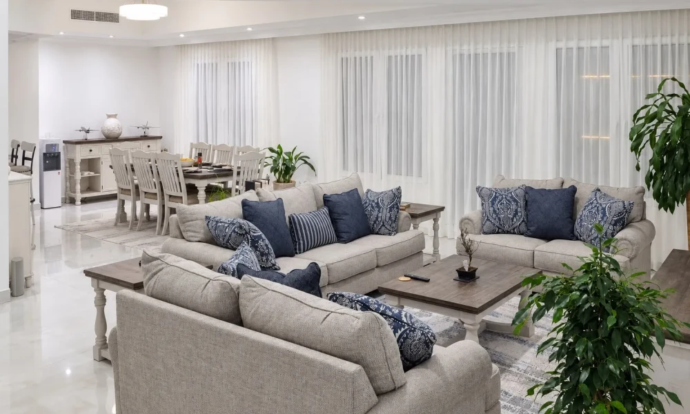 ELEGANT 3 BR | MARINA VIEW | FULLY FURNISHED small 1
