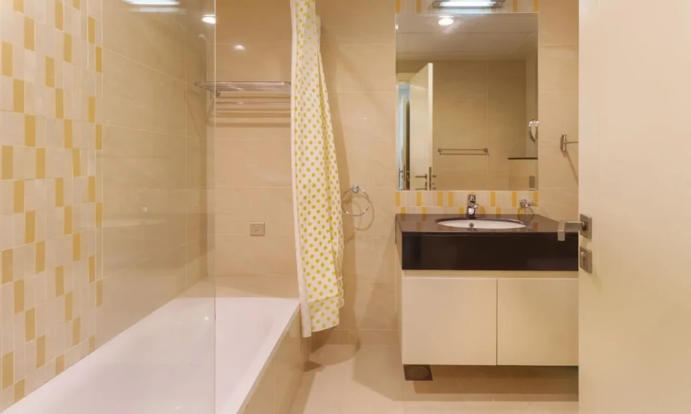 SPECIAL OFFER | ELEGANT 2 BR APARTMENT | LUSAIL - Image 9