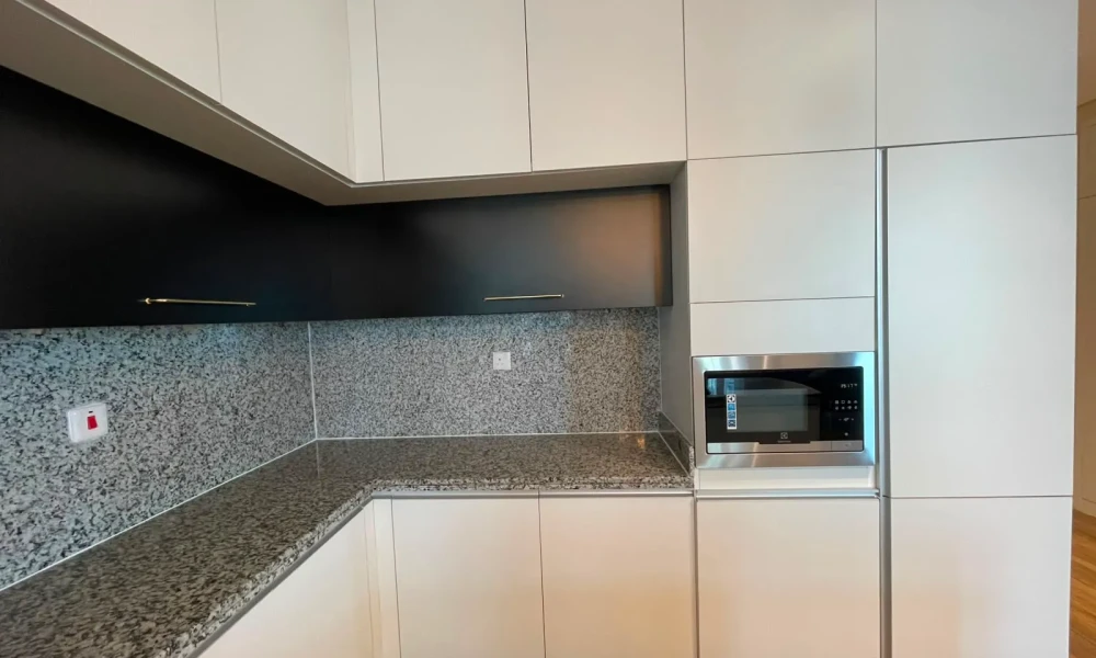 FULLY FURNISHED 2BR | BILLS INCLUDED | AMENITIES - Image 7