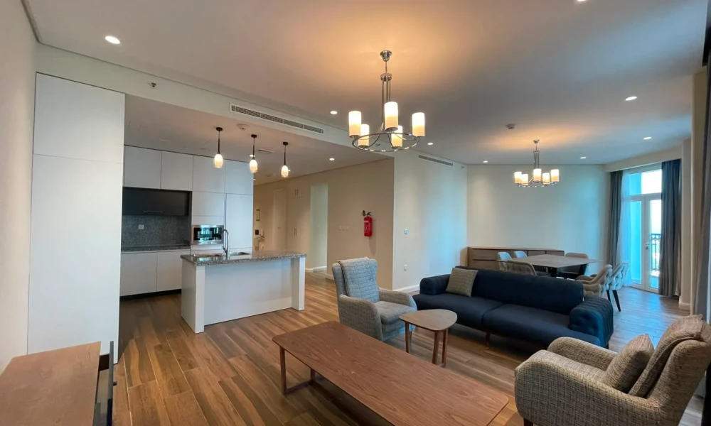 FULLY FURNISHED 2BR | BILLS INCLUDED | AMENITIES small 2