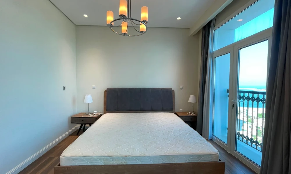 FULLY FURNISHED 2BR | BILLS INCLUDED | AMENITIES small 3