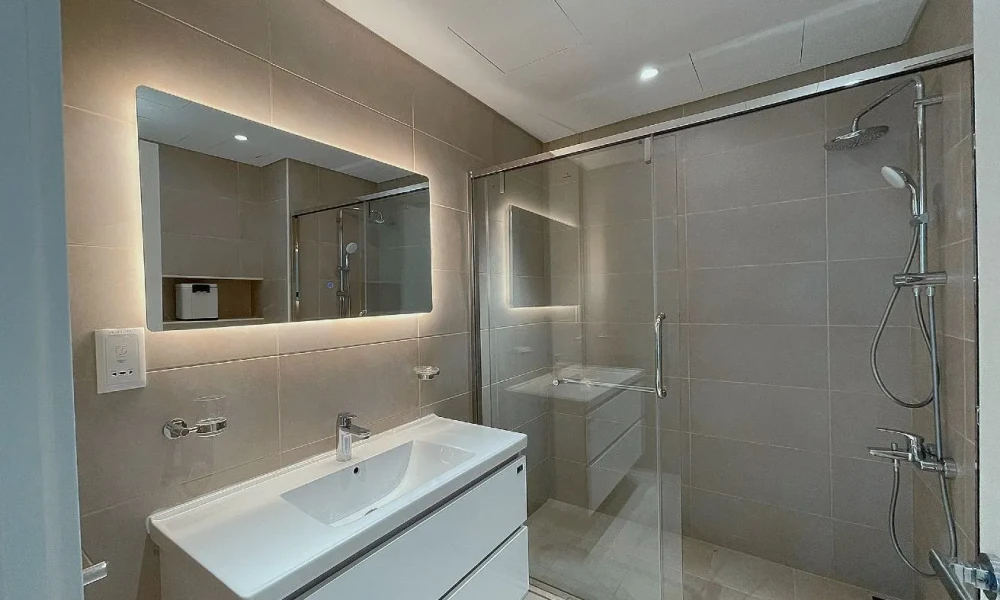 PANORAMIC SEA VIEW | FULLY FURNISHED 2BR | LUSAIL - Image 9
