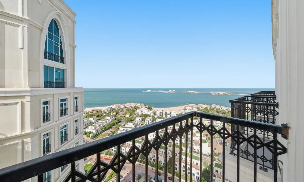 STUNNING 2BR W/ SEA VIEW| PRIVATE BALCONY| FORSALE - Image 8